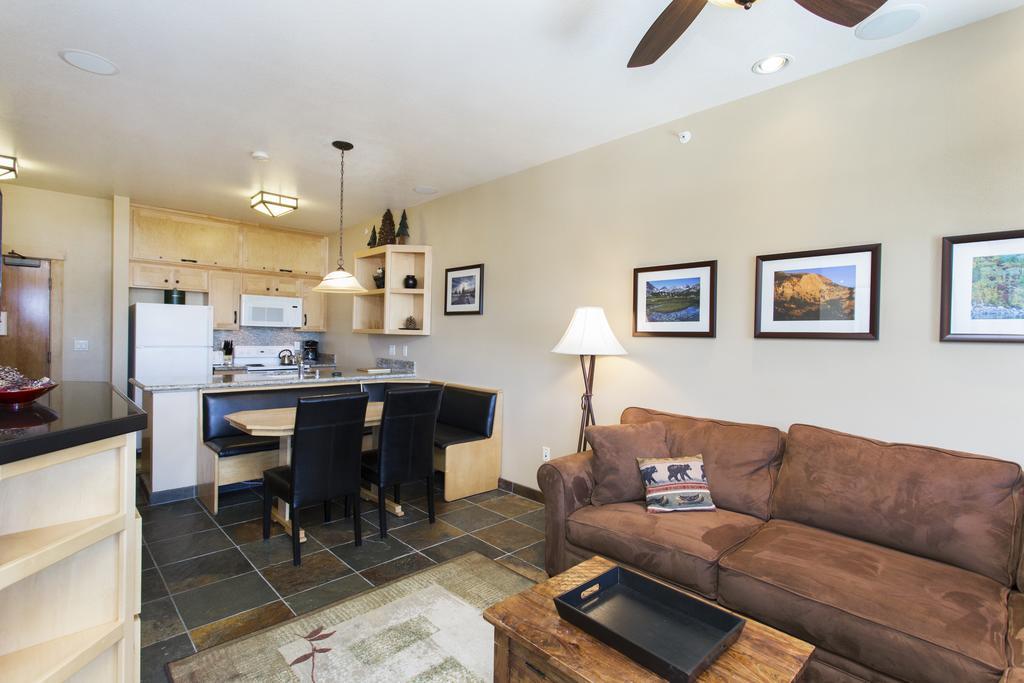Sunstone Lodge By 101 Great Escapes Mammoth Lakes Habitación foto